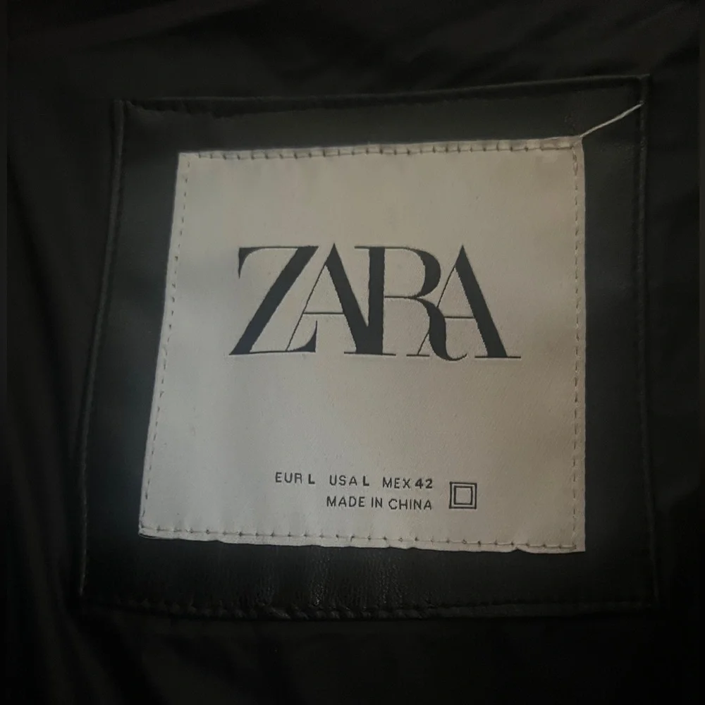Zara Black leather puffer - Picture 4 of 5